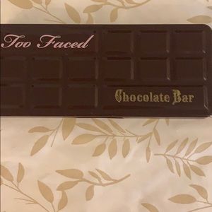 Too Faced chocolate bar eyeshadow palette